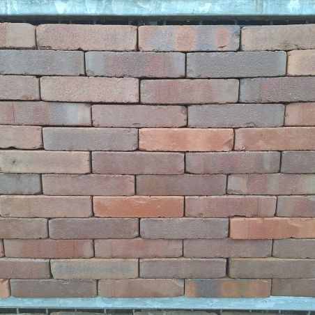 Old look waalformaat Kleve op pallets