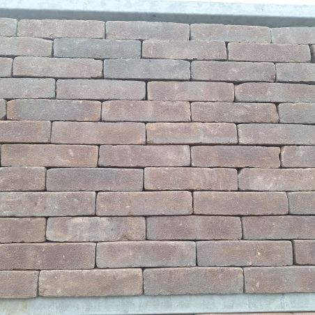 Old look waalformaat Moers op pallets