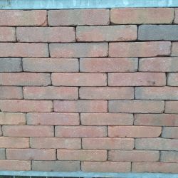 Old look waalformaat Kiel op pallets