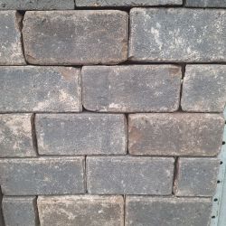 Old look Kei-formaat München op pallets